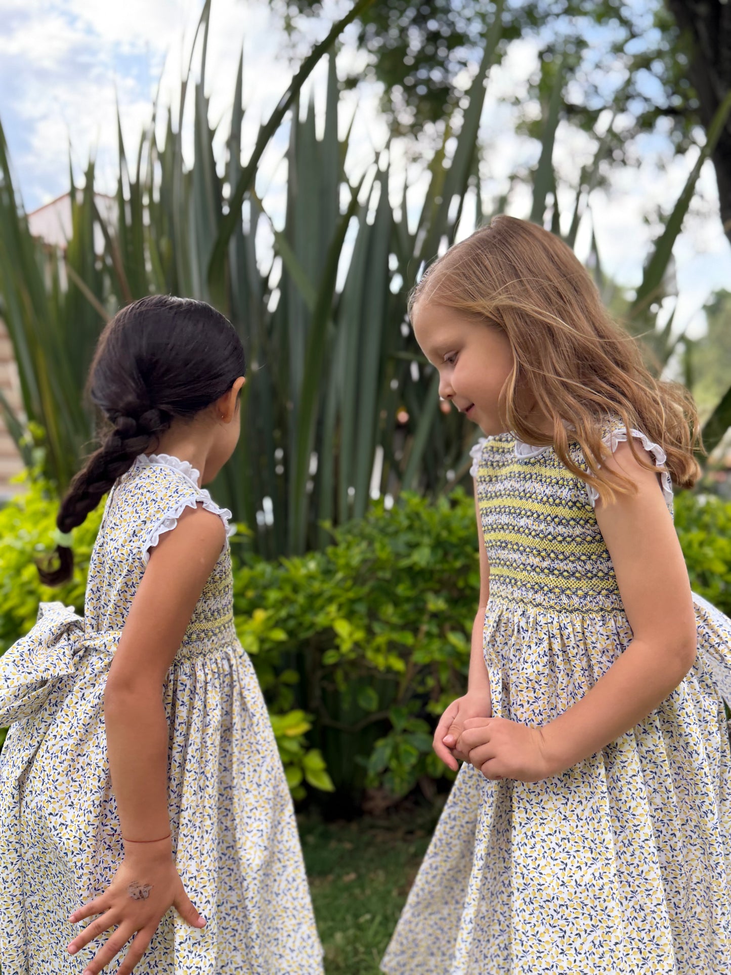 Vestido smock print limones