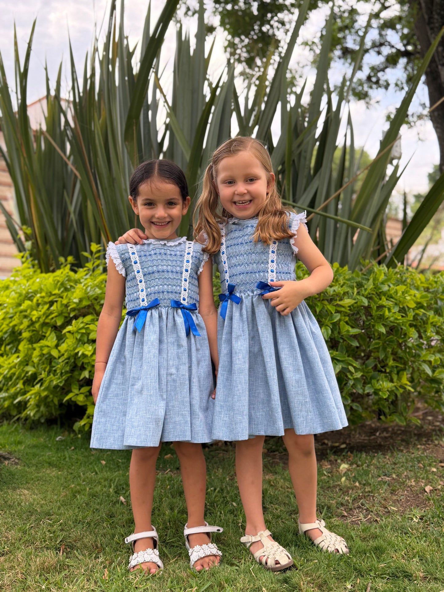 Vestido charlotte azul marino