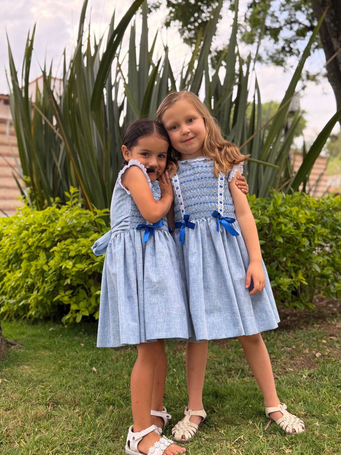 Vestido charlotte azul marino