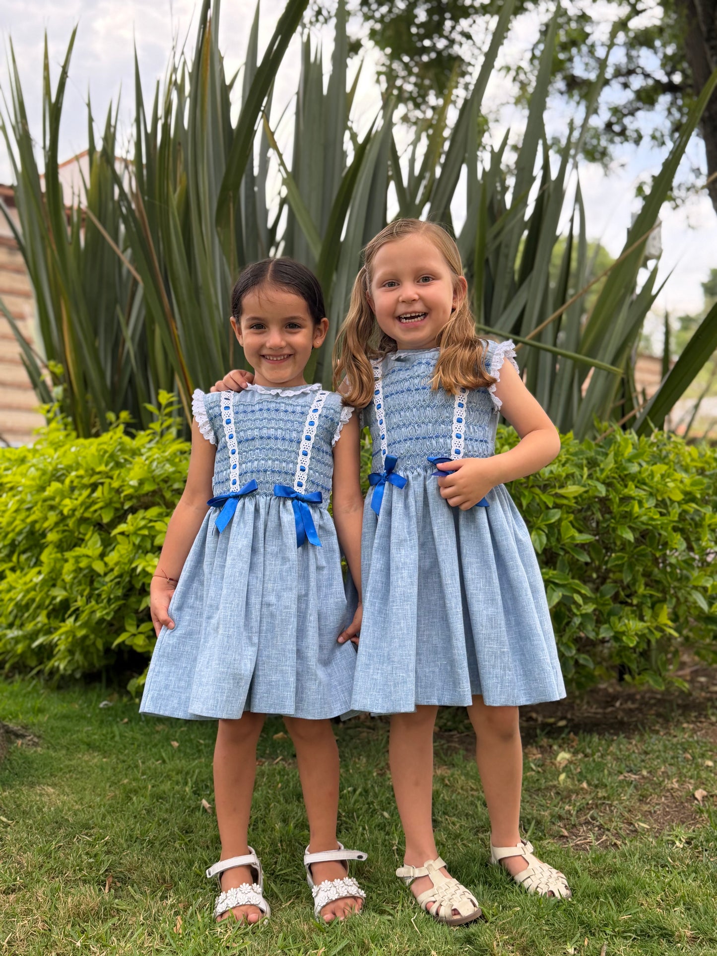 Vestido charlotte azul marino