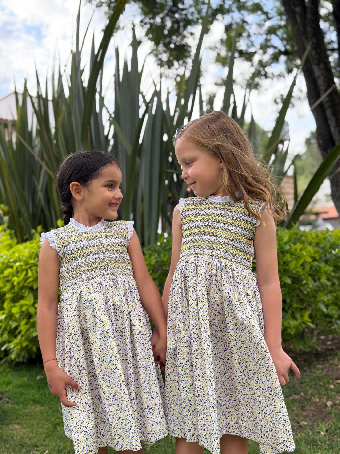 Vestido smock print limones